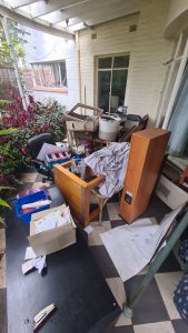 Read more about the article Get Rid of Your Old Furniture with Ease – Turn to the Rubbish Removal Specialists!