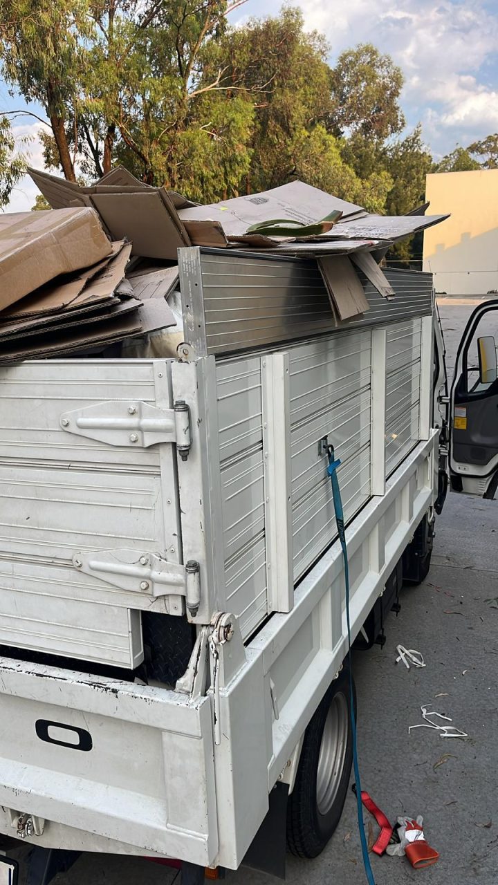 Read more about the article Streamlining Builders Waste and Commercial Rubbish Removal