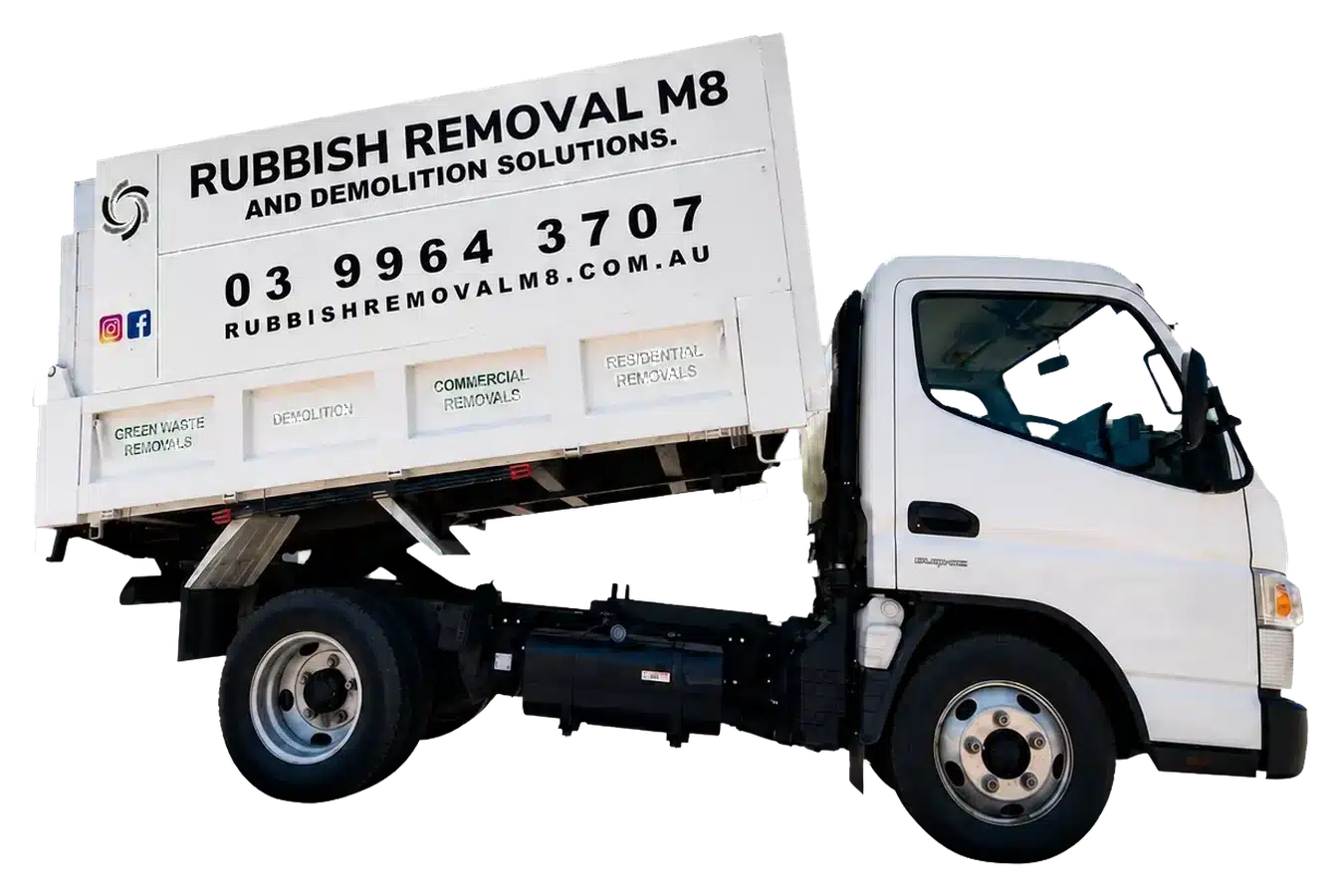 Rubbish Removal M8 truck ready to collect rubbish in Melbourne